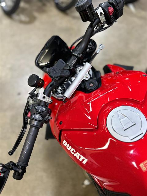 2022 Ducati Streetfighter V4 in Eden Prairie, Minnesota - Photo 8
