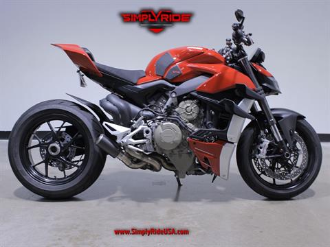 2022 Ducati Streetfighter V4 in Eden Prairie, Minnesota