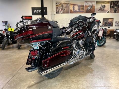 2013 Harley-Davidson CVO™ Ultra Classic® Electra Glide® in Eden Prairie, Minnesota - Photo 8