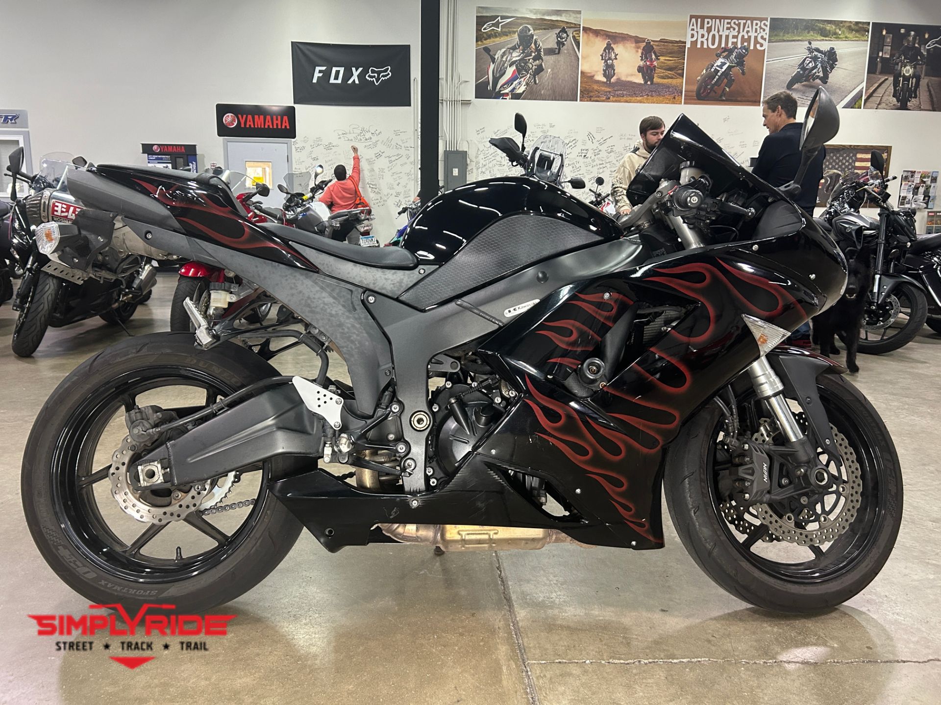 2007 Kawasaki Ninja® ZX™-6R in Eden Prairie, Minnesota - Photo 1