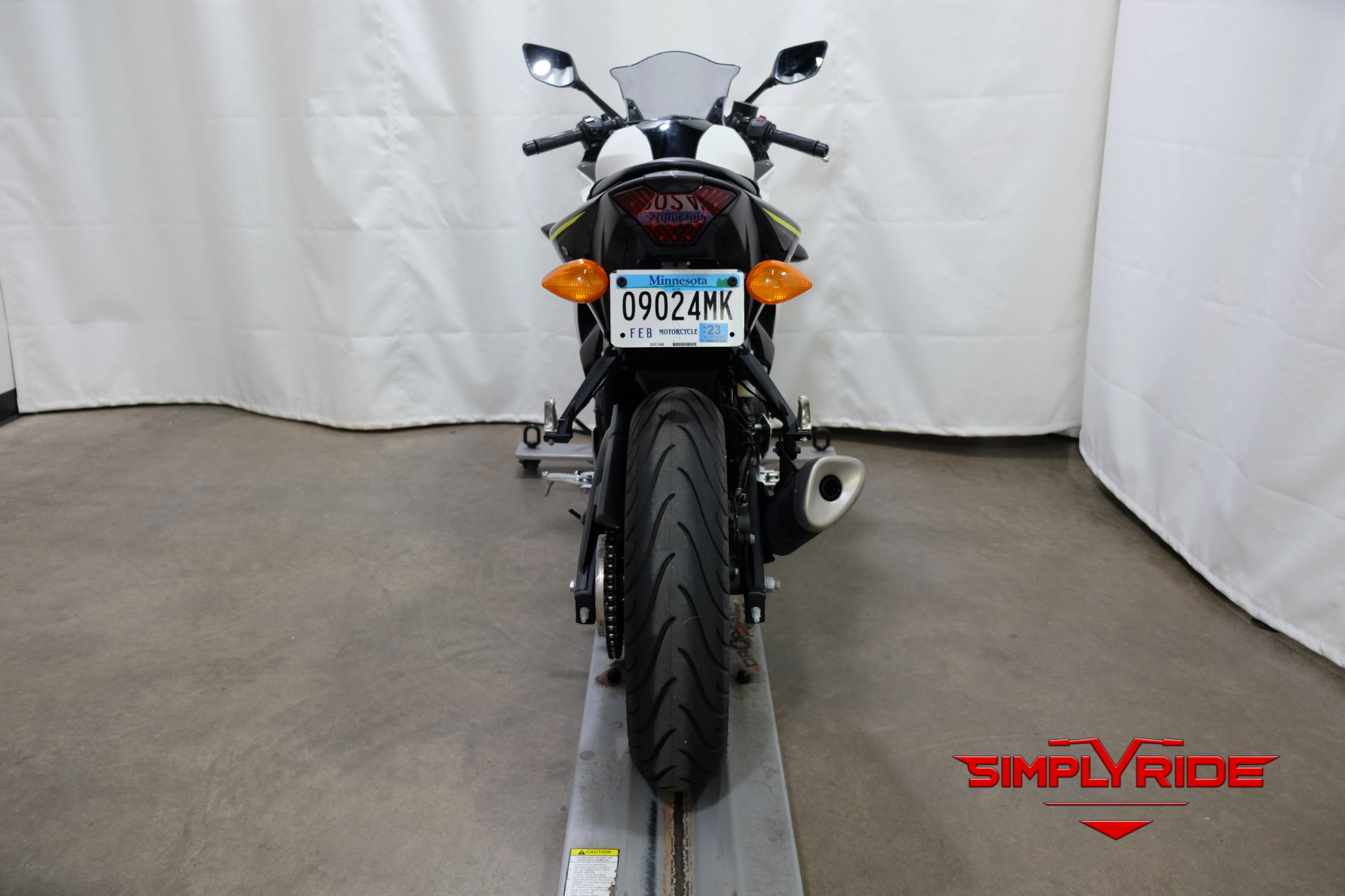 2017 Yamaha YZF-R3 ABS in Eden Prairie, Minnesota - Photo 7