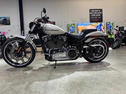 2018 Harley-Davidson Breakout® 107 in Eden Prairie, Minnesota - Photo 5