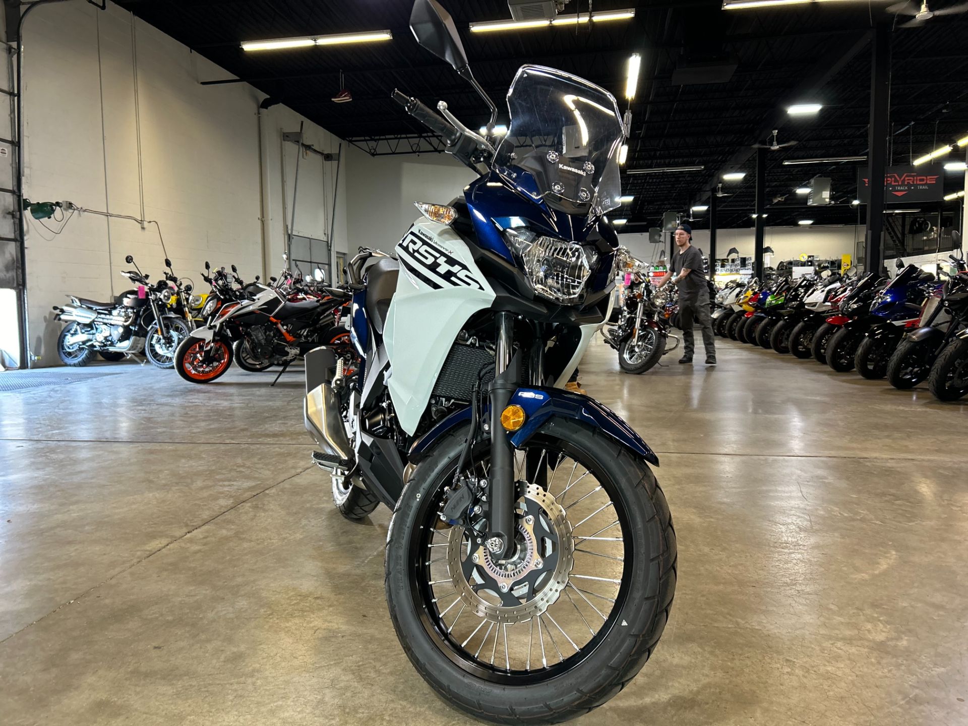 2022 Kawasaki Versys-X 300 ABS in Eden Prairie, Minnesota - Photo 3
