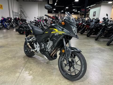 2015 Honda CB500X in Eden Prairie, Minnesota - Photo 2