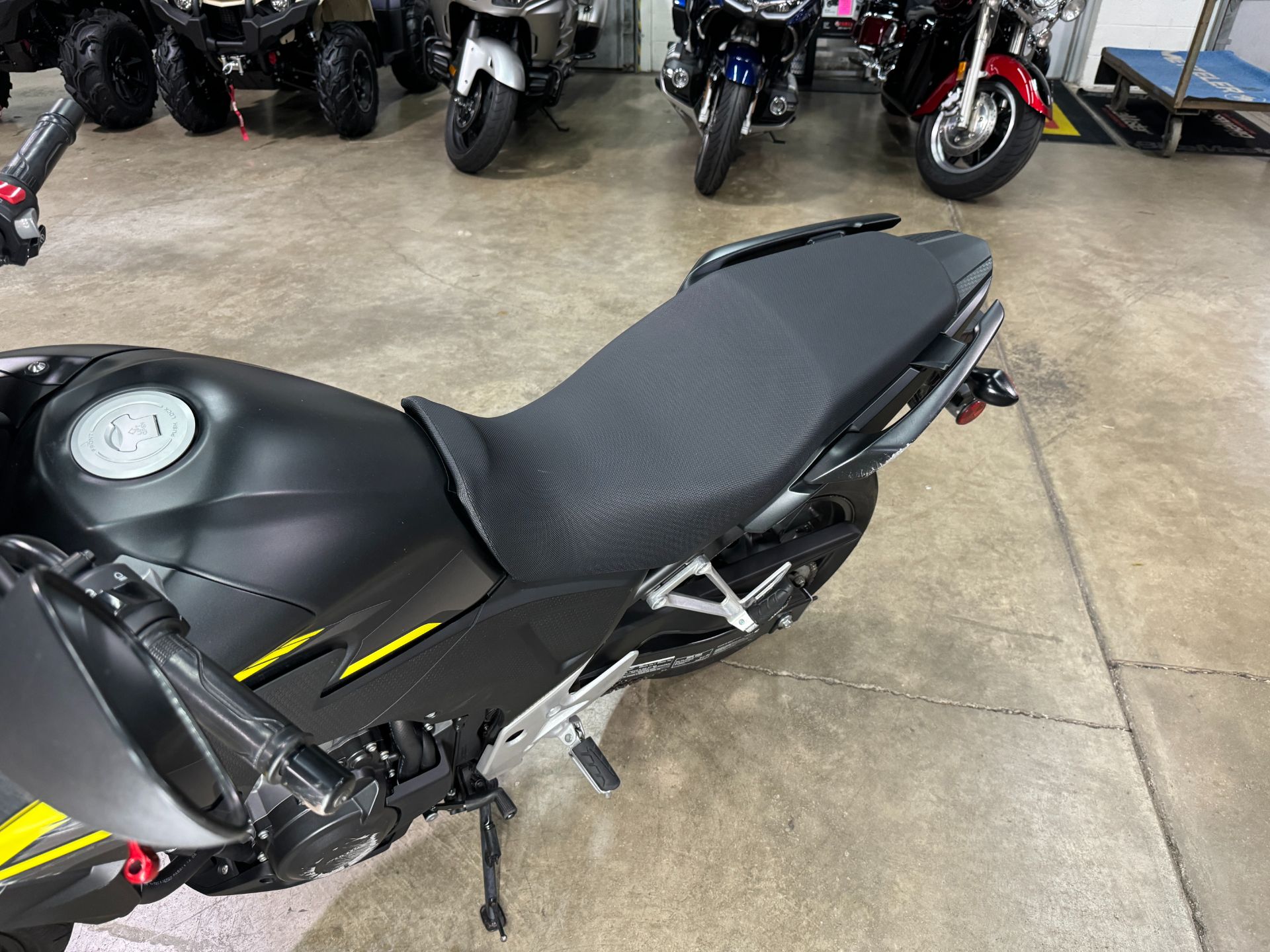 2015 Honda CB500X in Eden Prairie, Minnesota - Photo 7