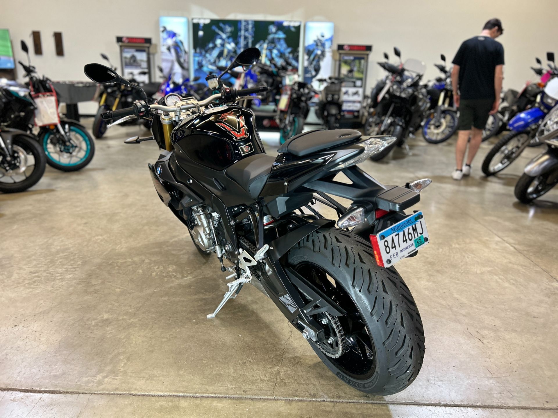 2020 BMW S 1000 R in Eden Prairie, Minnesota - Photo 6