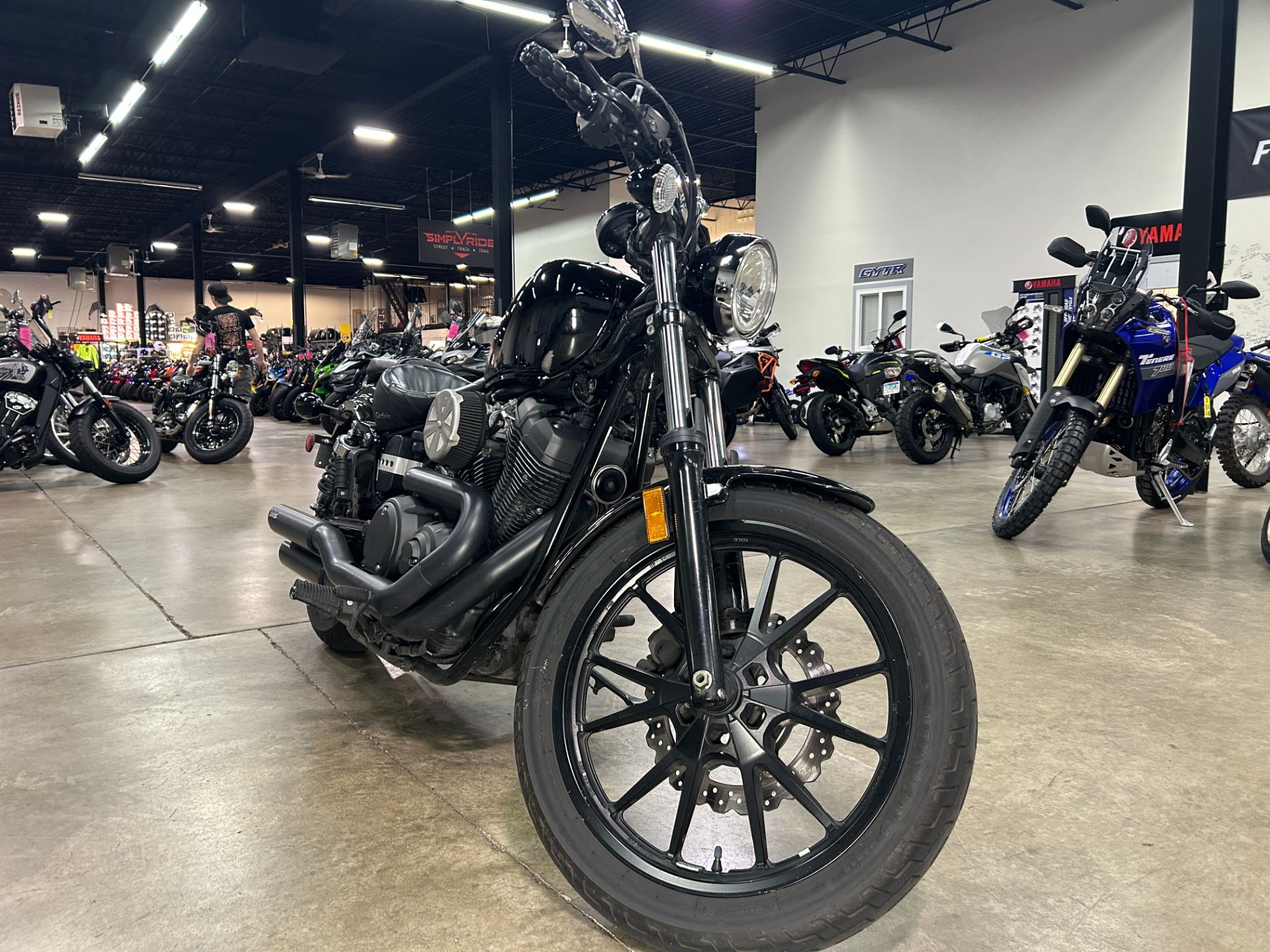 2014 Yamaha Bolt™ in Eden Prairie, Minnesota - Photo 2