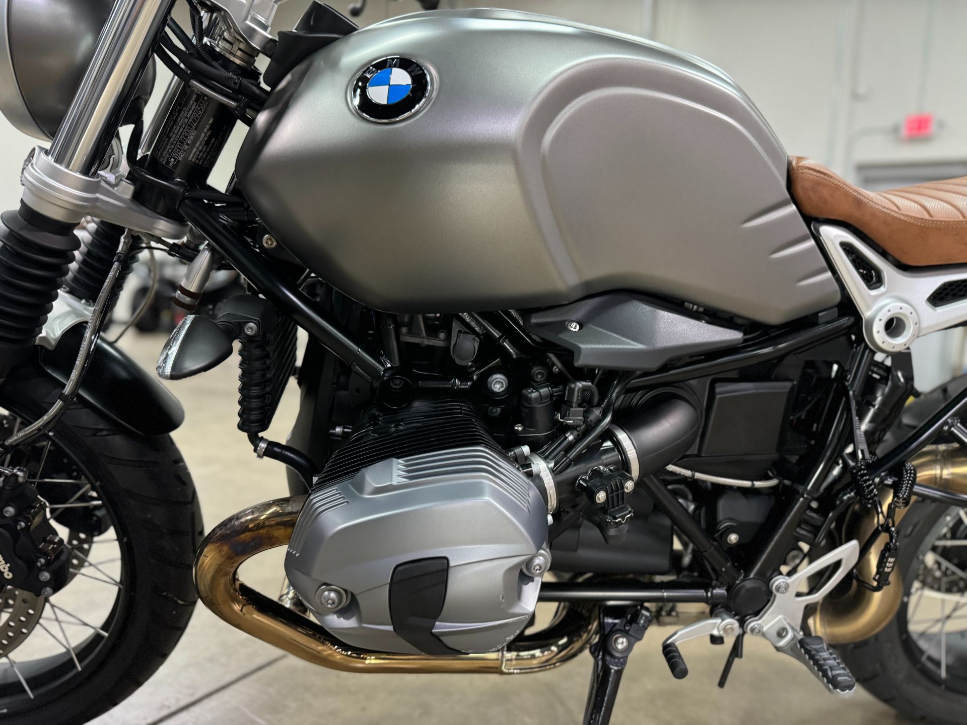 2018 BMW R nineT Scrambler in Eden Prairie, Minnesota - Photo 8