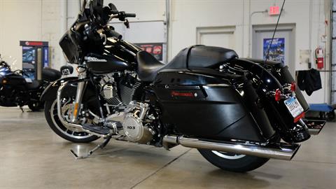 2011 Harley-Davidson Street Glide® in Eden Prairie, Minnesota - Photo 9