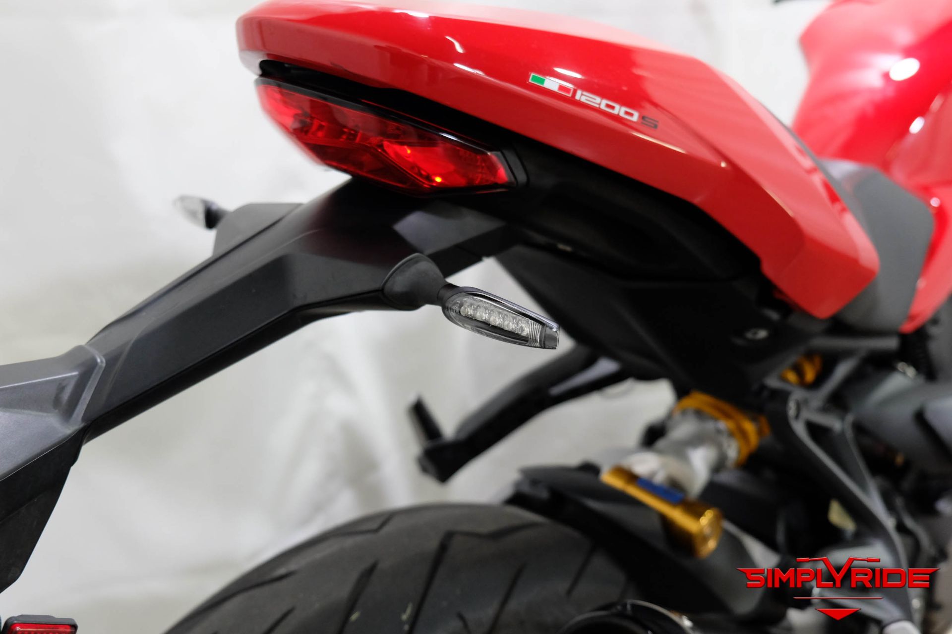 2018 Ducati Monster 1200 S in Eden Prairie, Minnesota - Photo 10