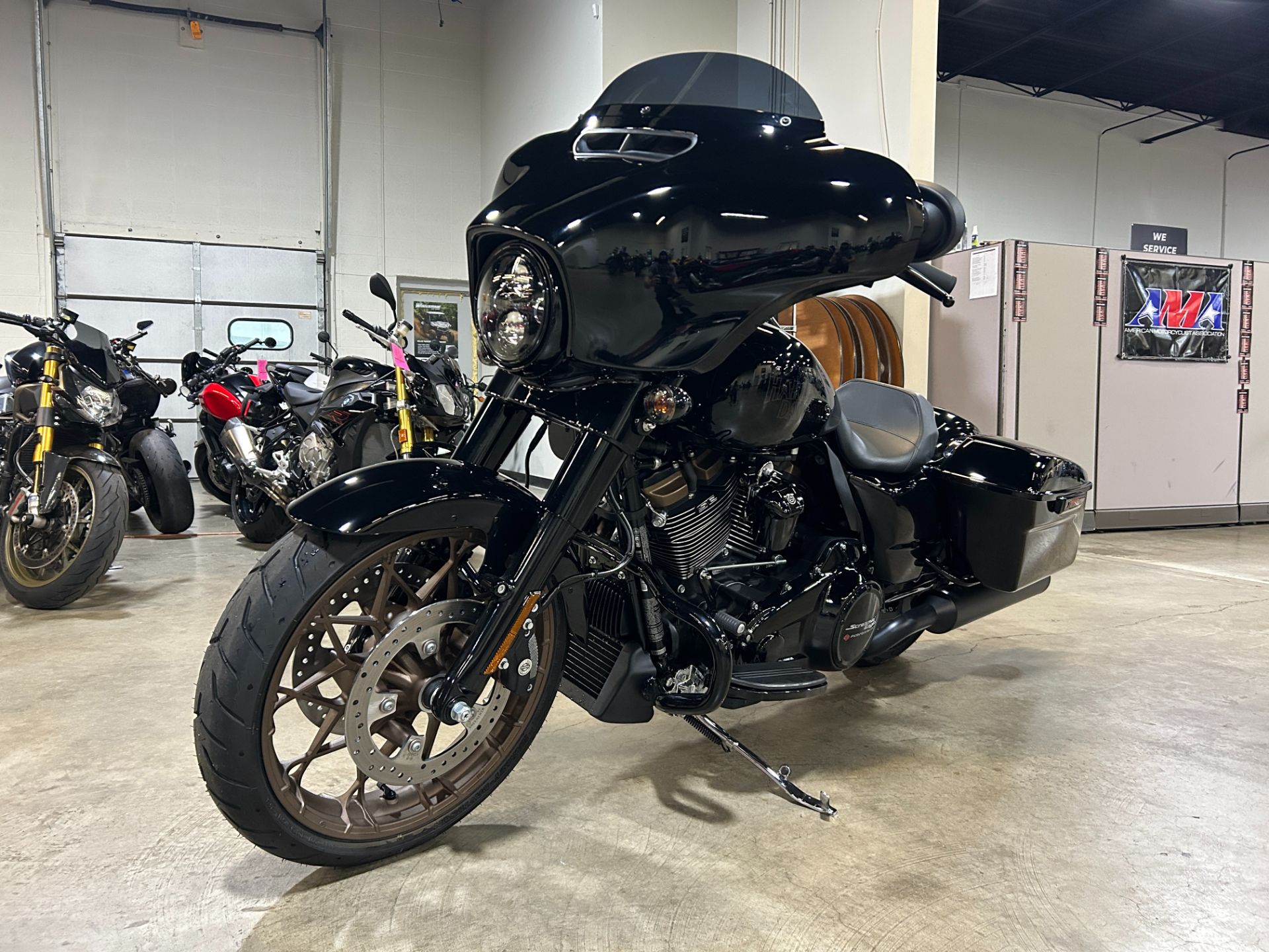 2023 Harley-Davidson Street Glide® ST in Eden Prairie, Minnesota - Photo 4