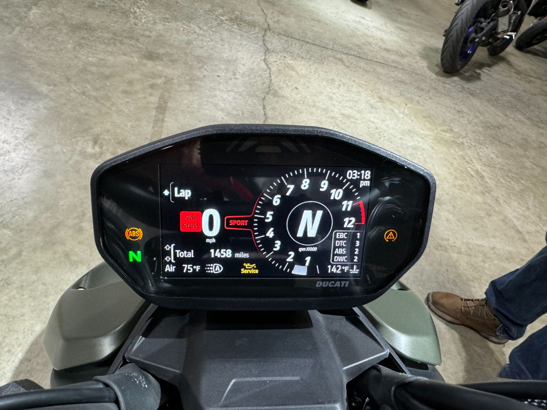 2023 Ducati Streetfighter V2 in Eden Prairie, Minnesota - Photo 12