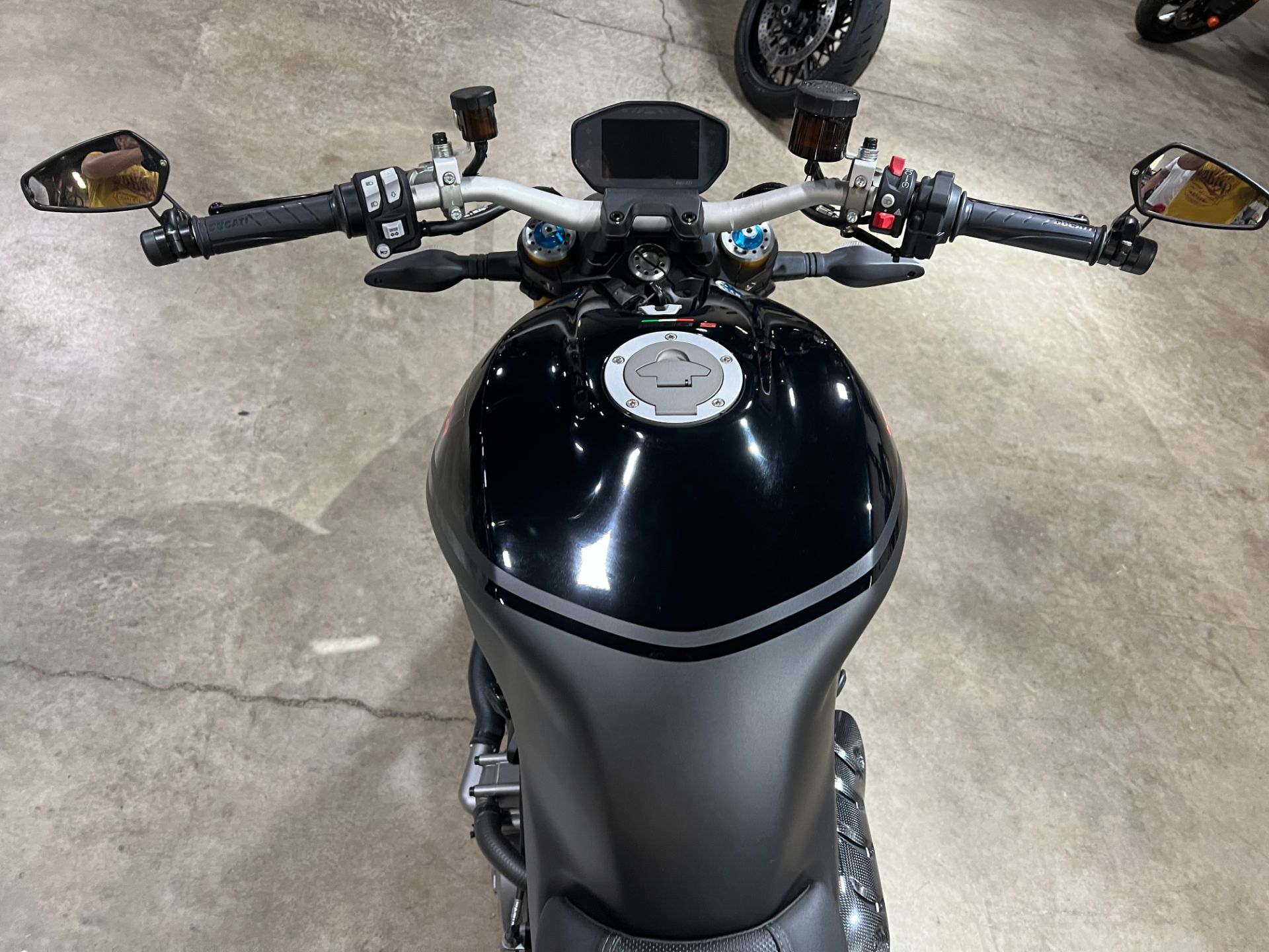 2020 Ducati Monster 1200 S in Eden Prairie, Minnesota - Photo 10