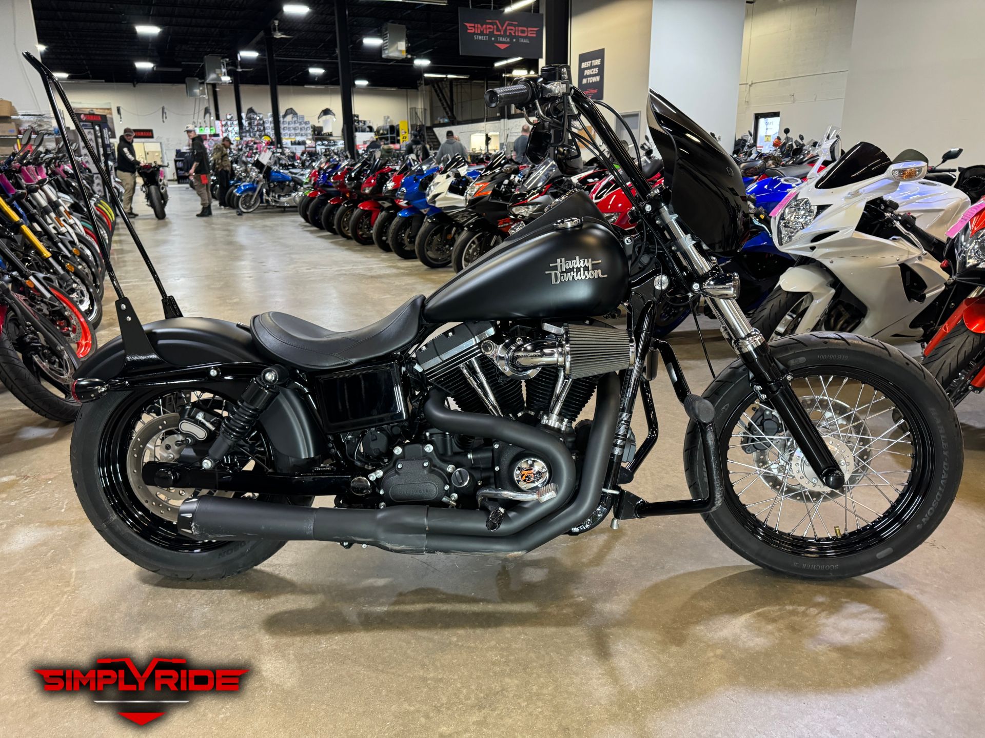 2014 Harley-Davidson Dyna® Street Bob® in Eden Prairie, Minnesota - Photo 1
