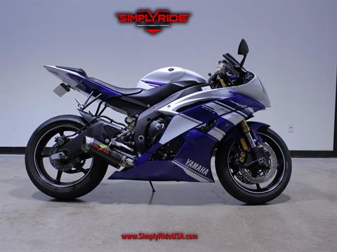 2014 Yamaha YZF-R6 in Eden Prairie, Minnesota