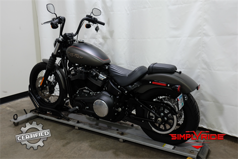 2018 Harley-Davidson Street Bob® 107 in Eden Prairie, Minnesota - Photo 6