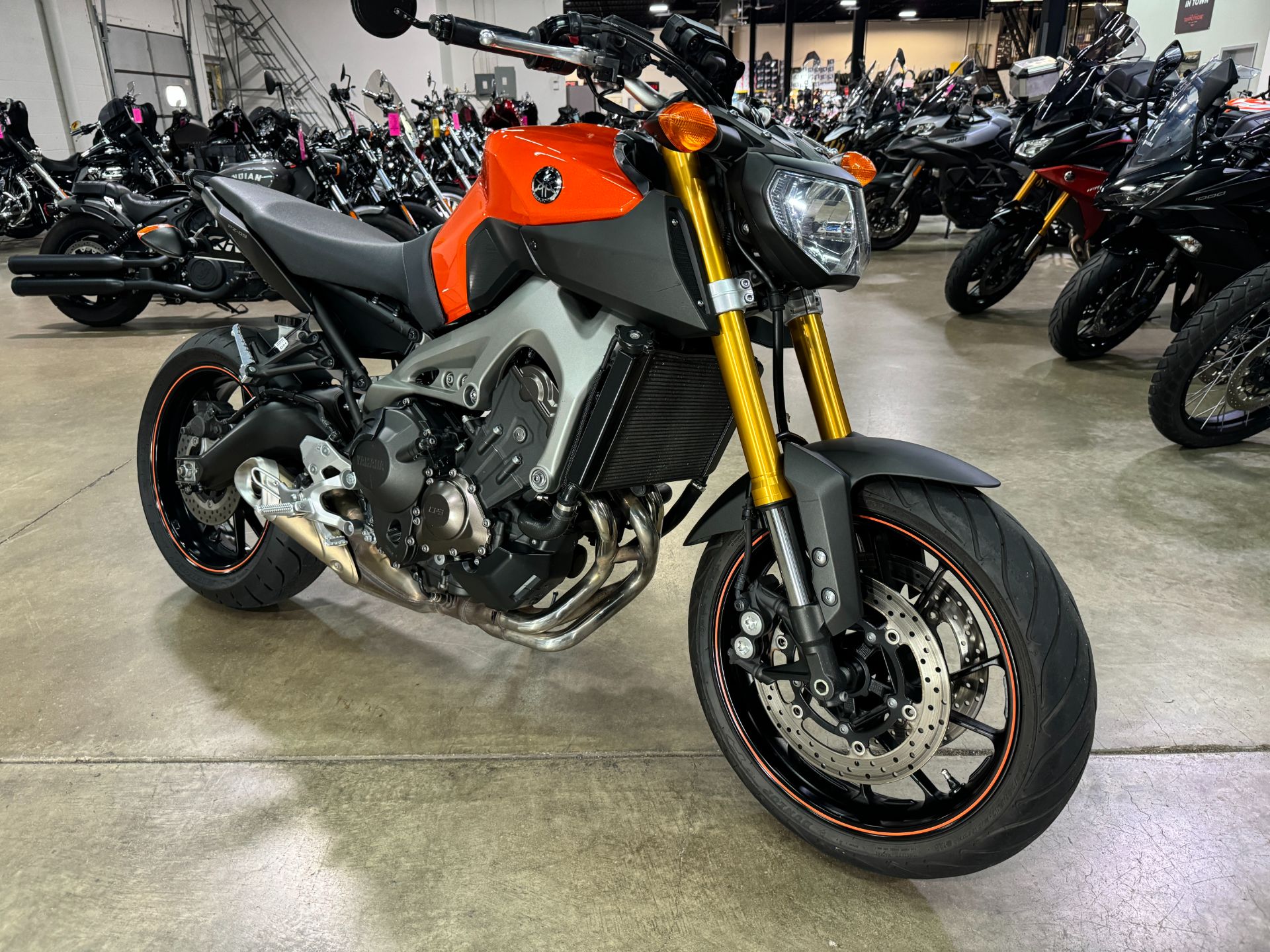 2014 Yamaha FZ-09 in Eden Prairie, Minnesota - Photo 3