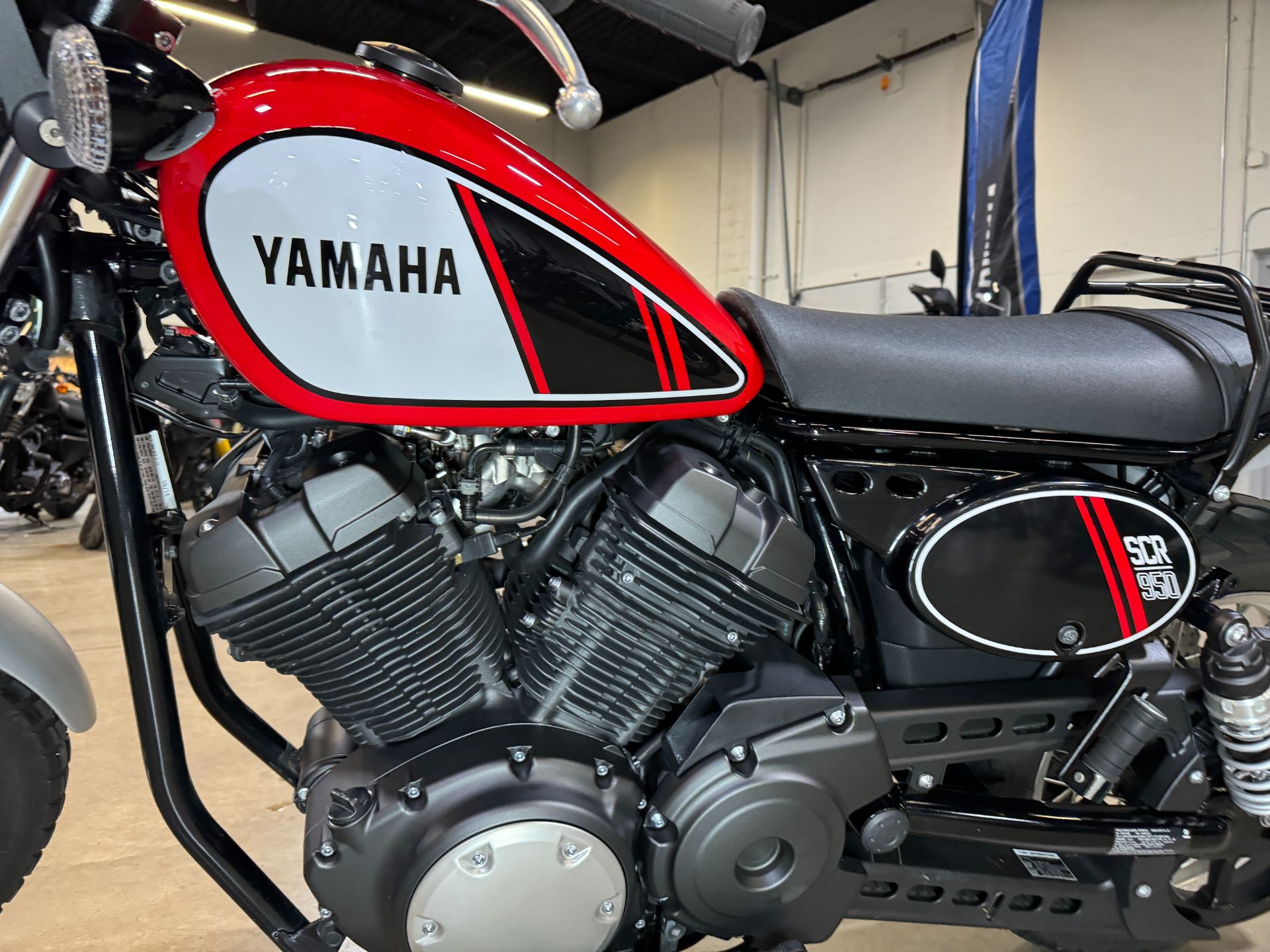 2017 Yamaha SCR950 in Eden Prairie, Minnesota - Photo 6