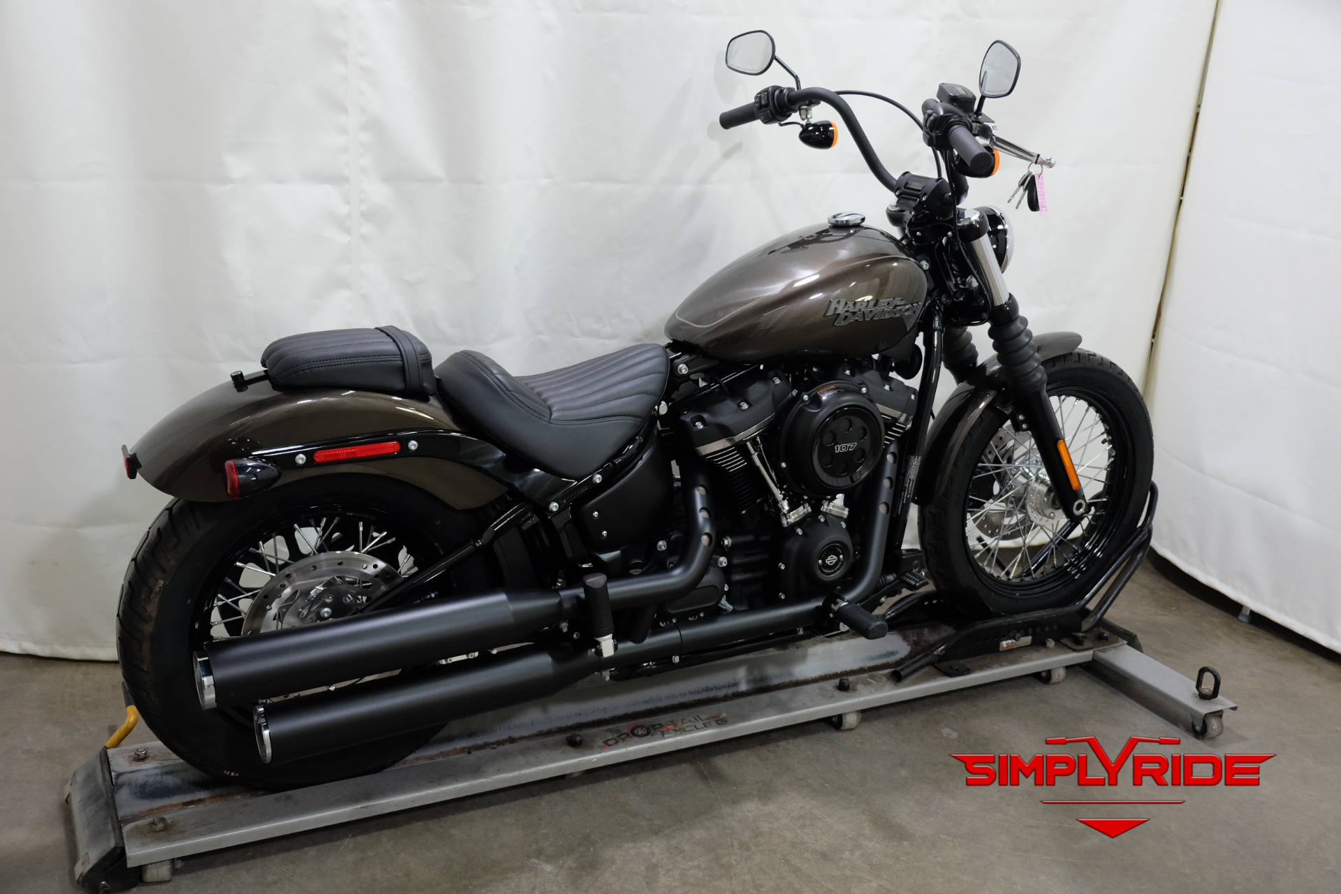 2020 Harley-Davidson Street Bob® in Eden Prairie, Minnesota - Photo 8