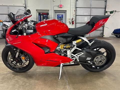 2023 Ducati Panigale V2 in Eden Prairie, Minnesota - Photo 5