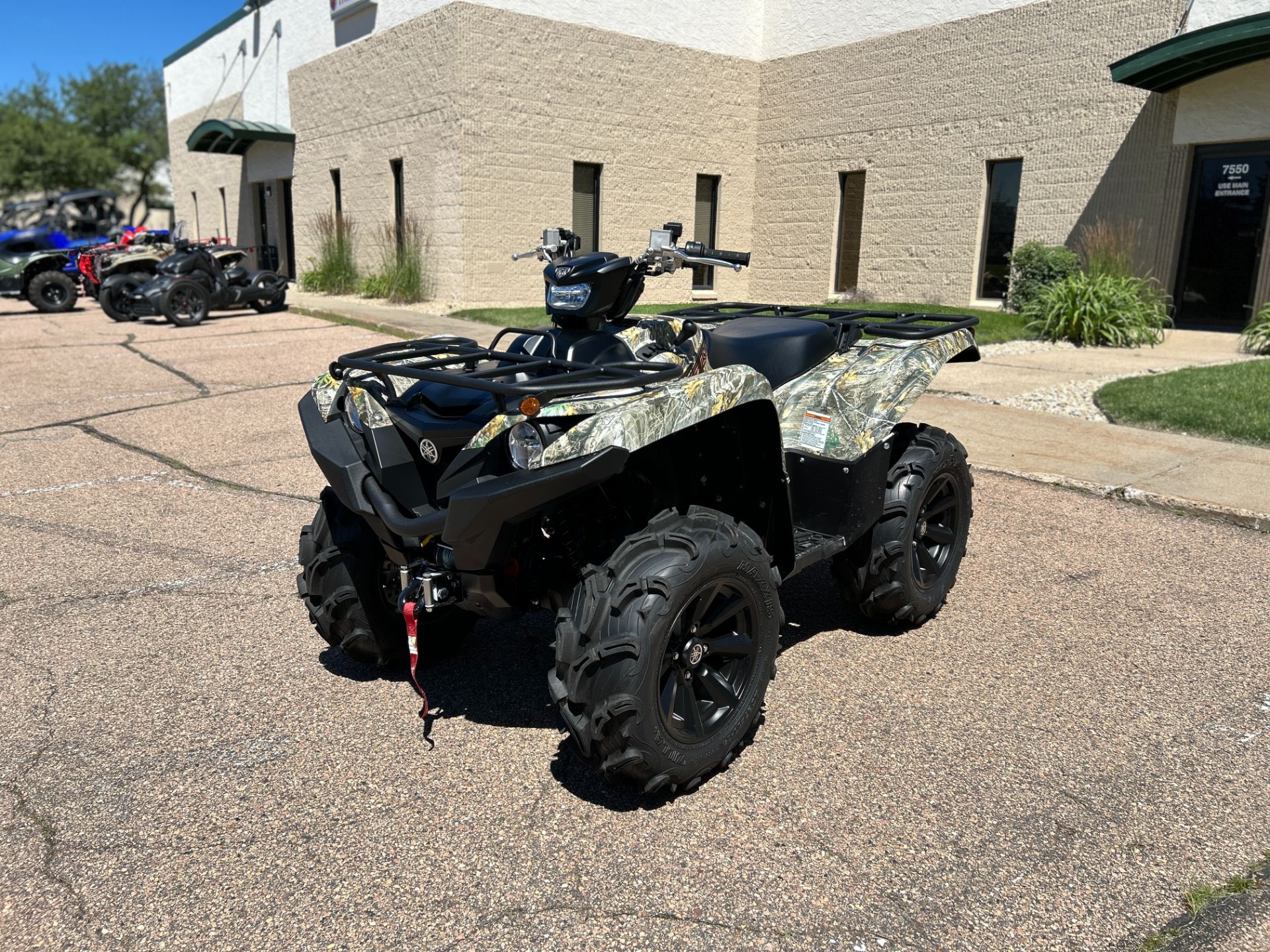 2024 Yamaha Grizzly EPS Camo in Eden Prairie, Minnesota - Photo 4