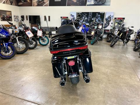 2017 Harley-Davidson Electra Glide® Ultra Classic® in Eden Prairie, Minnesota - Photo 7