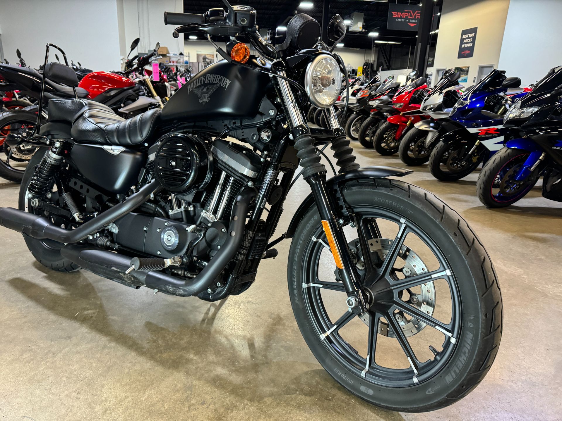 2021 Harley-Davidson Iron 883™ in Eden Prairie, Minnesota - Photo 3