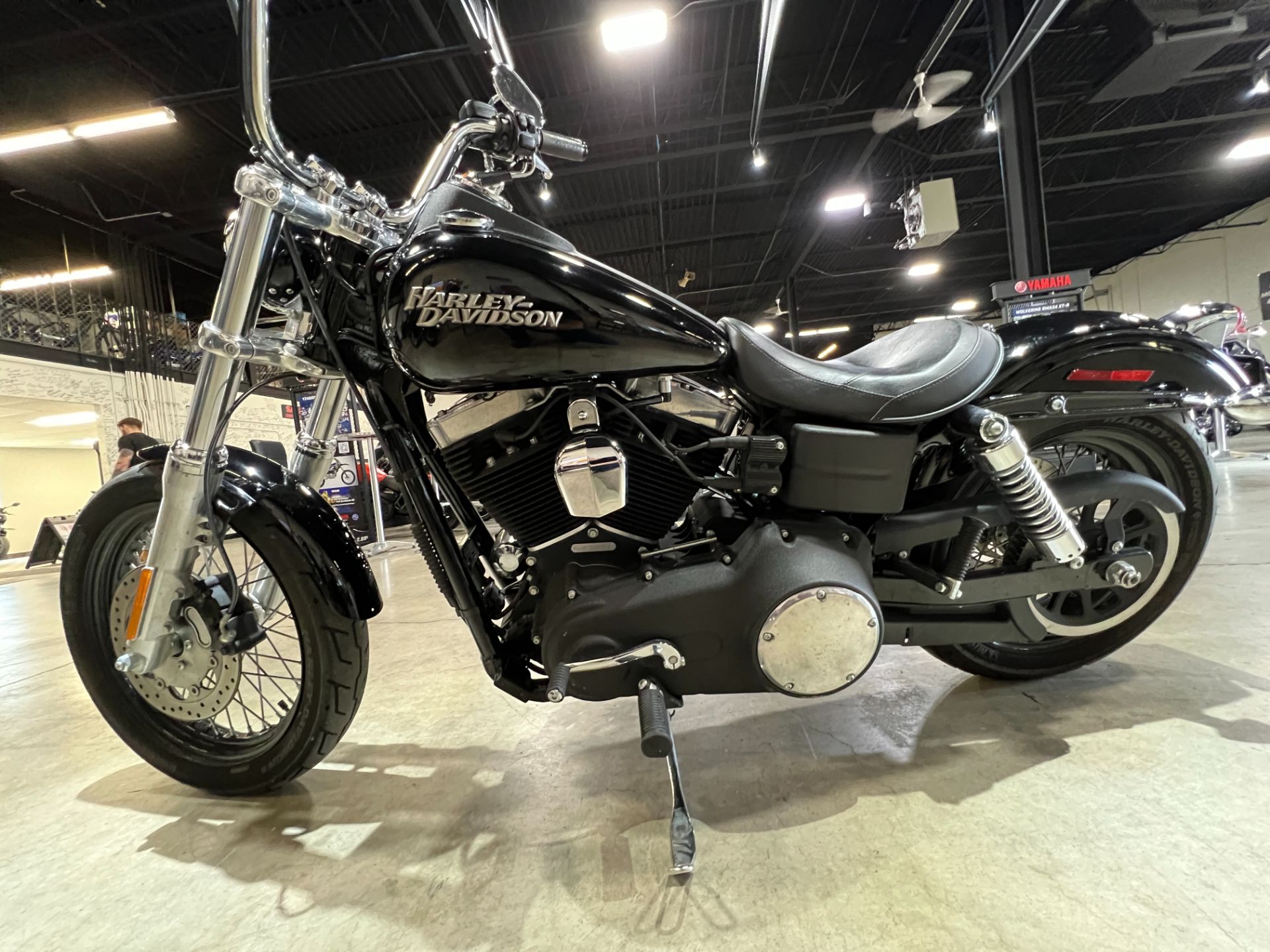 2012 Harley-Davidson Dyna® Street Bob® in Eden Prairie, Minnesota - Photo 6