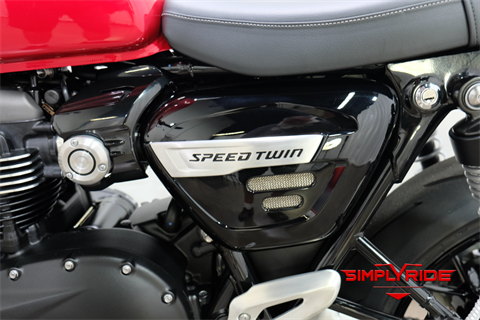2022 Triumph Speed Twin in Eden Prairie, Minnesota - Photo 9
