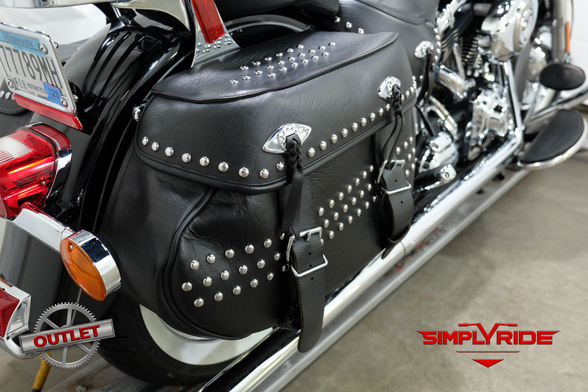 2010 Harley-Davidson Heritage Softail® Classic in Eden Prairie, Minnesota - Photo 19