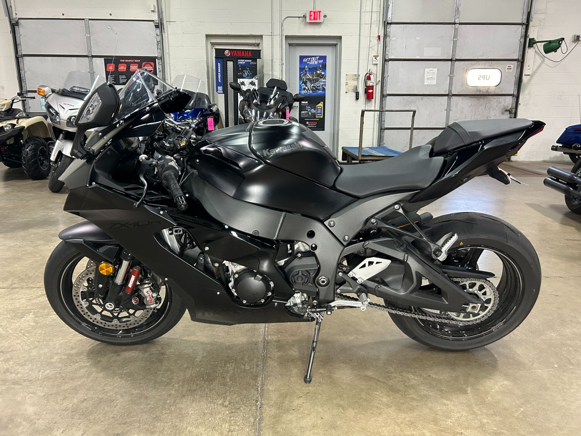 2024 Kawasaki Ninja ZX-10R ABS in Eden Prairie, Minnesota - Photo 4