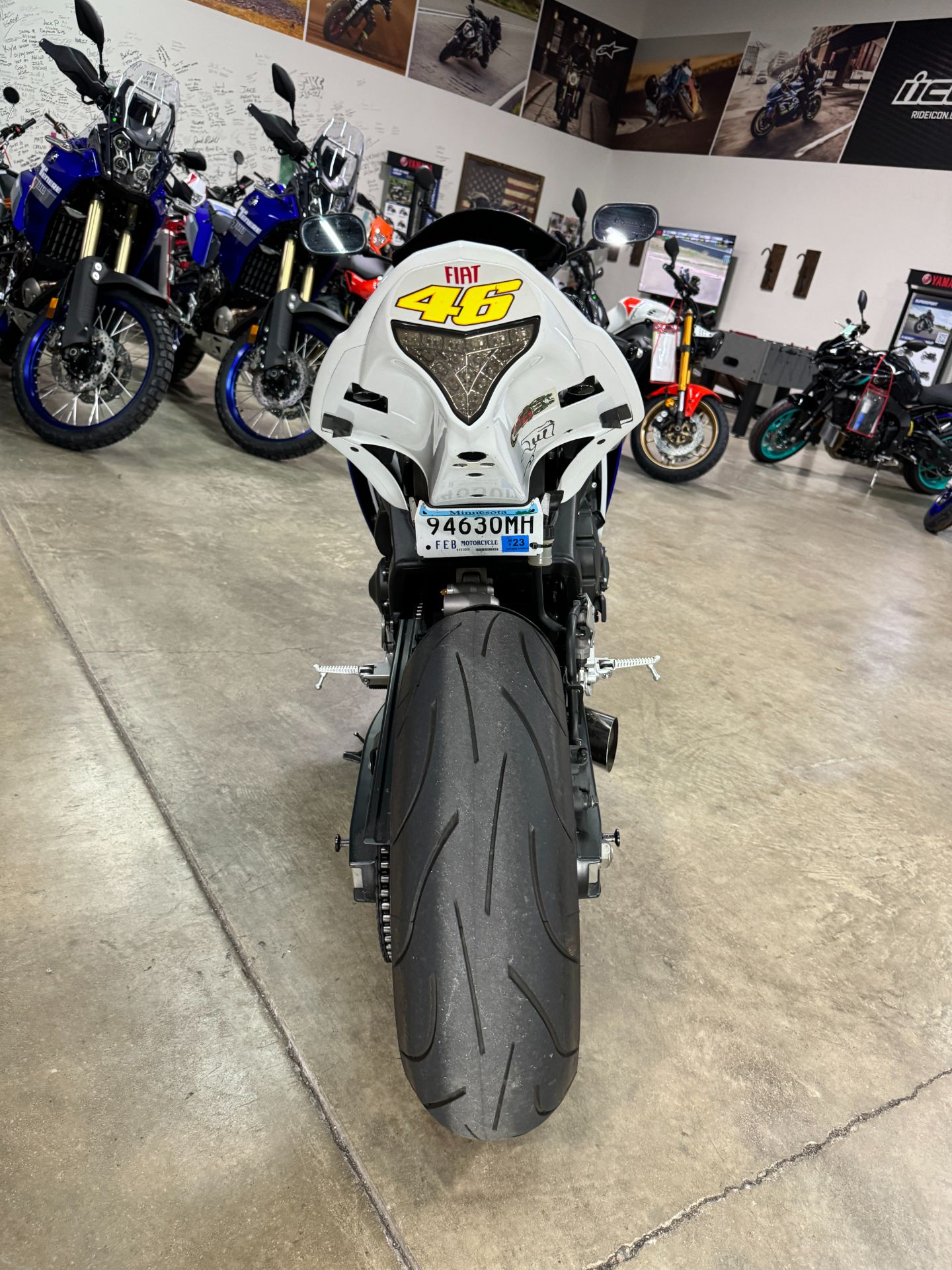 2010 Yamaha YZF-R1 LE in Eden Prairie, Minnesota - Photo 16