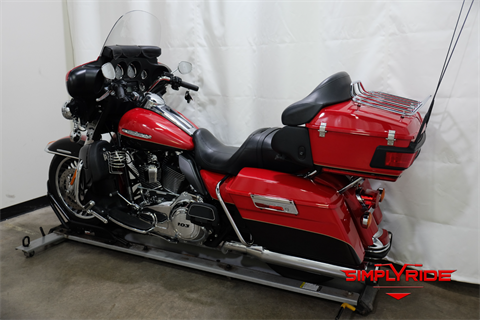 2011 Harley-Davidson Electra Glide® Ultra Limited in Eden Prairie, Minnesota - Photo 6