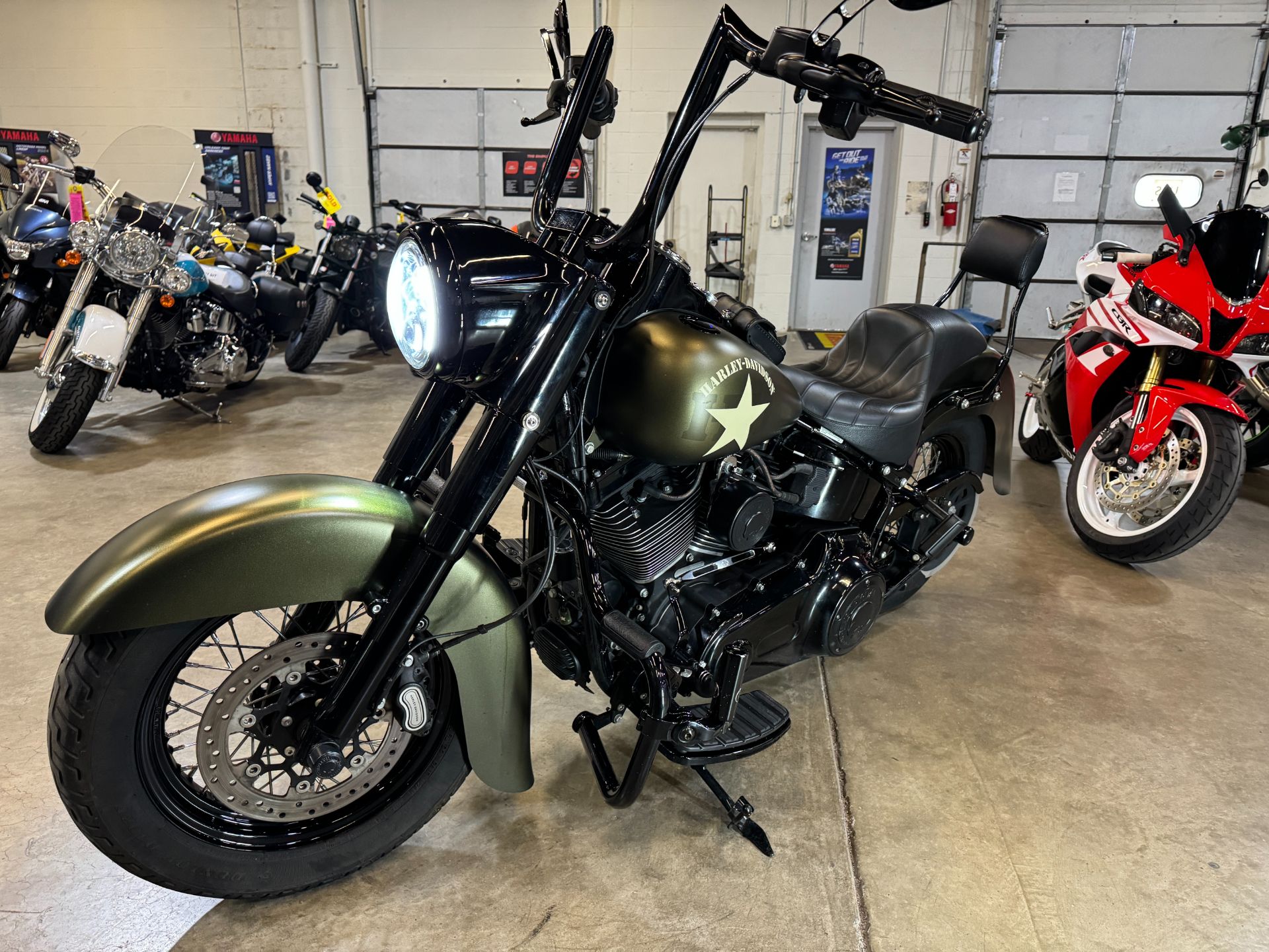 2016 Harley-Davidson Softail Slim® in Eden Prairie, Minnesota - Photo 10
