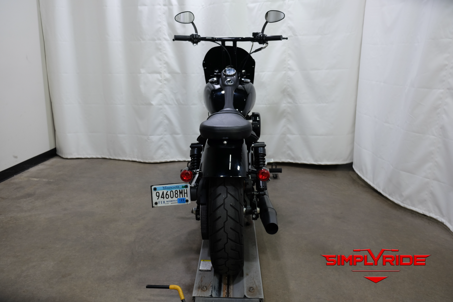 2015 Harley-Davidson Street Bob® in Eden Prairie, Minnesota - Photo 7