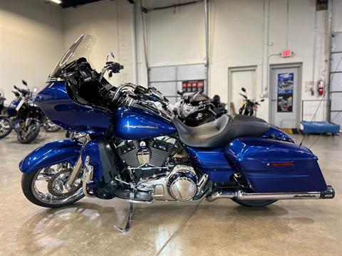 2015 Harley-Davidson Road Glide® Special in Eden Prairie, Minnesota - Photo 4