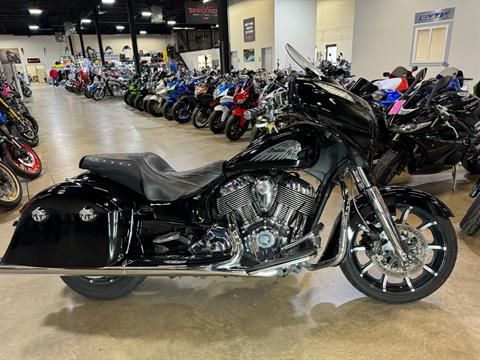2017 Indian Motorcycle Chieftain® Limited in Eden Prairie, Minnesota - Photo 1