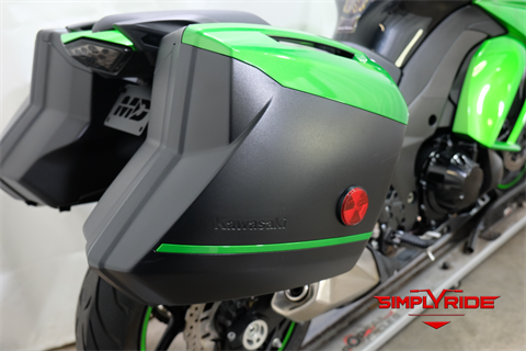 2015 Kawasaki Ninja® 1000 ABS in Eden Prairie, Minnesota - Photo 14