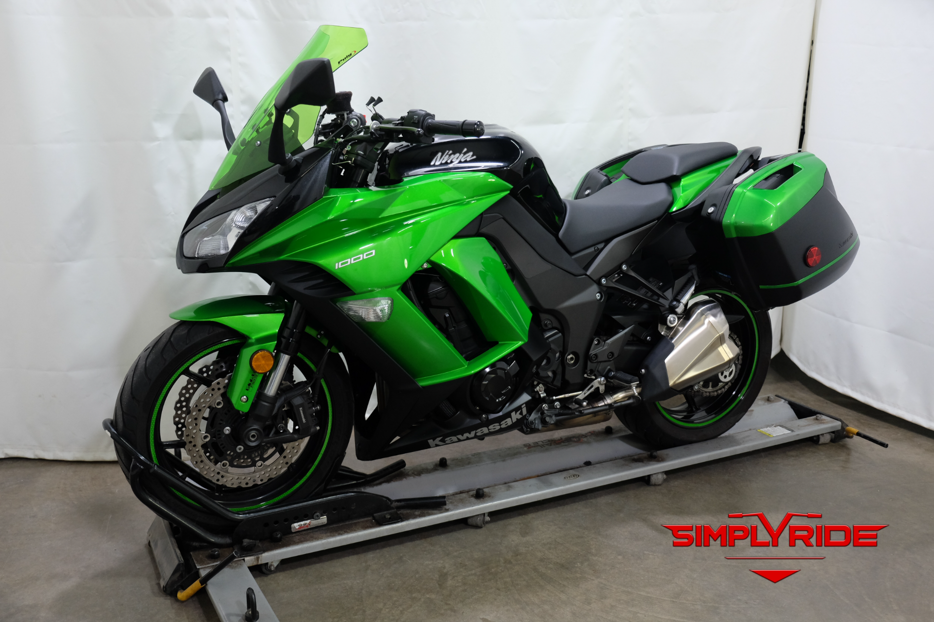 2015 Kawasaki Ninja® 1000 ABS in Eden Prairie, Minnesota - Photo 4