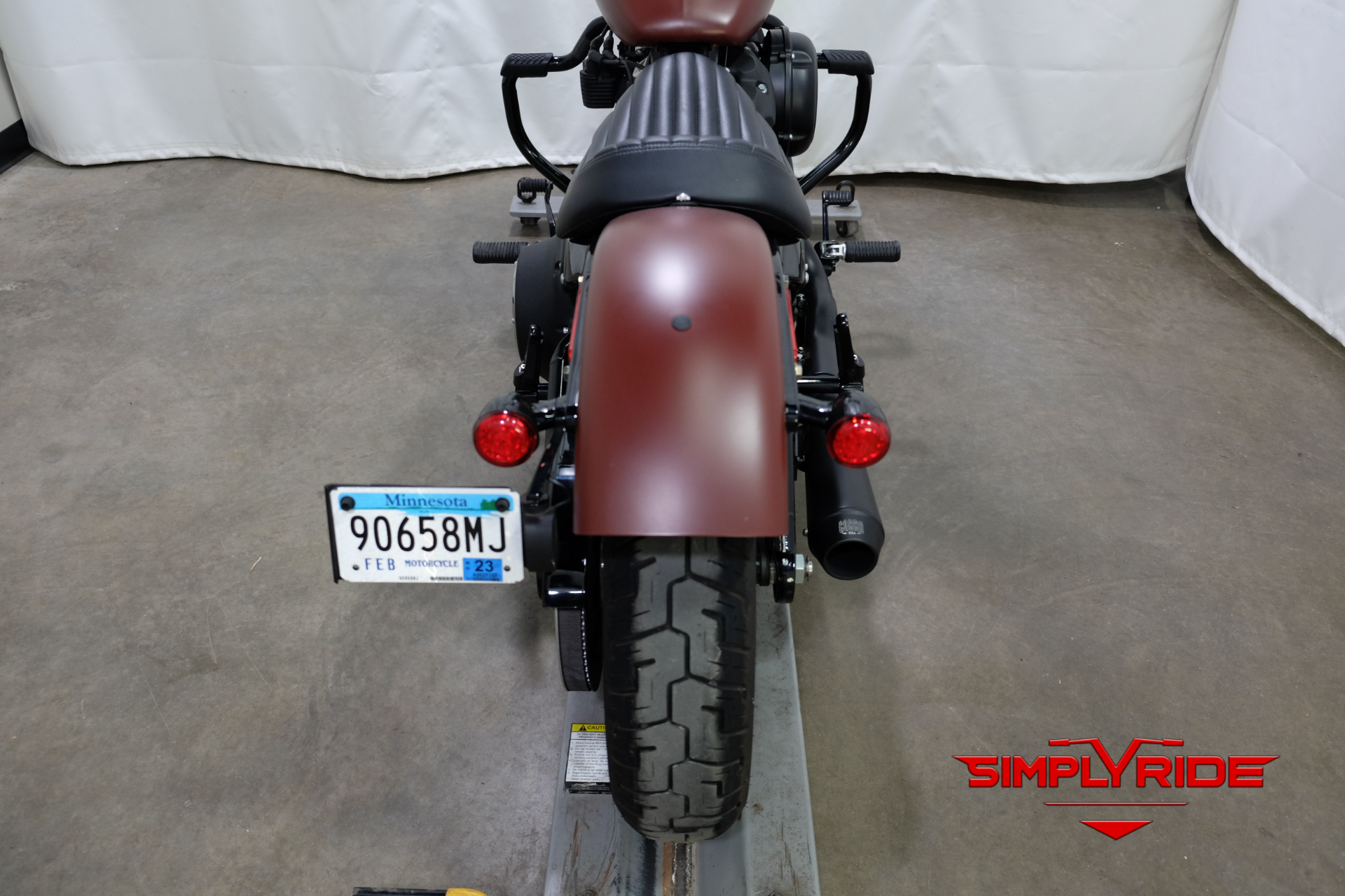 2018 Harley-Davidson Street Bob® 107 in Eden Prairie, Minnesota - Photo 18