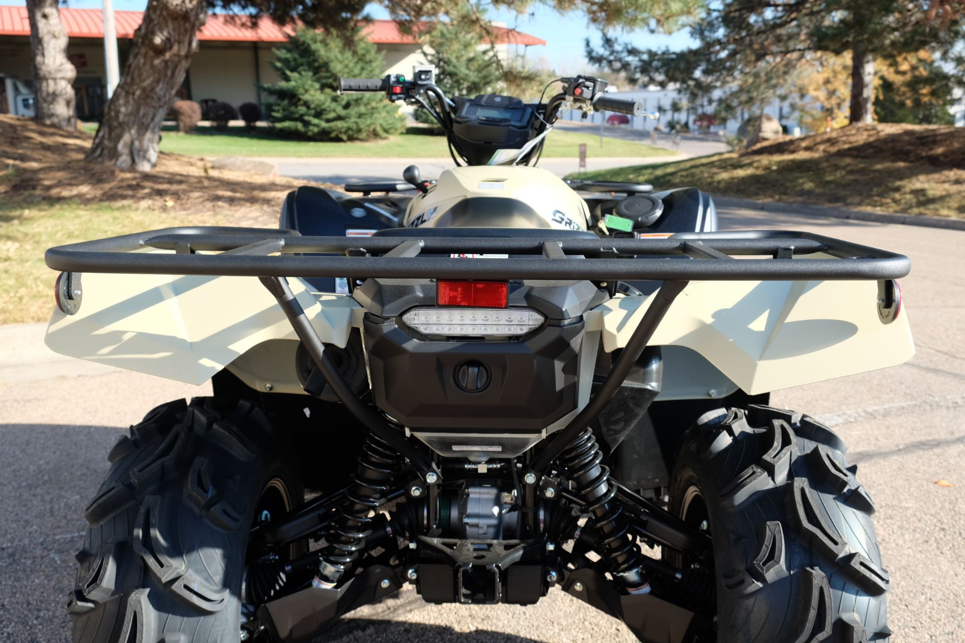 2023 Yamaha Grizzly EPS XT-R in Eden Prairie, Minnesota - Photo 12