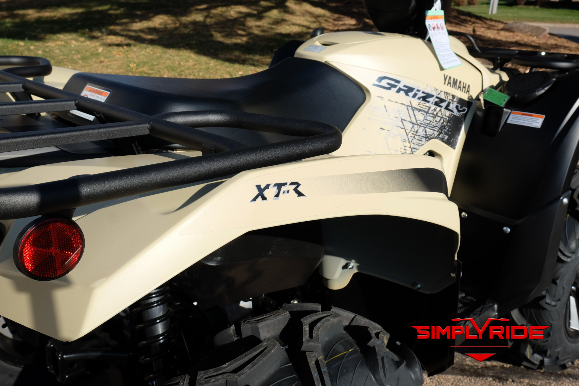 2023 Yamaha Grizzly EPS XT-R in Eden Prairie, Minnesota - Photo 9
