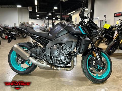 2024 Yamaha MT-10 in Eden Prairie, Minnesota