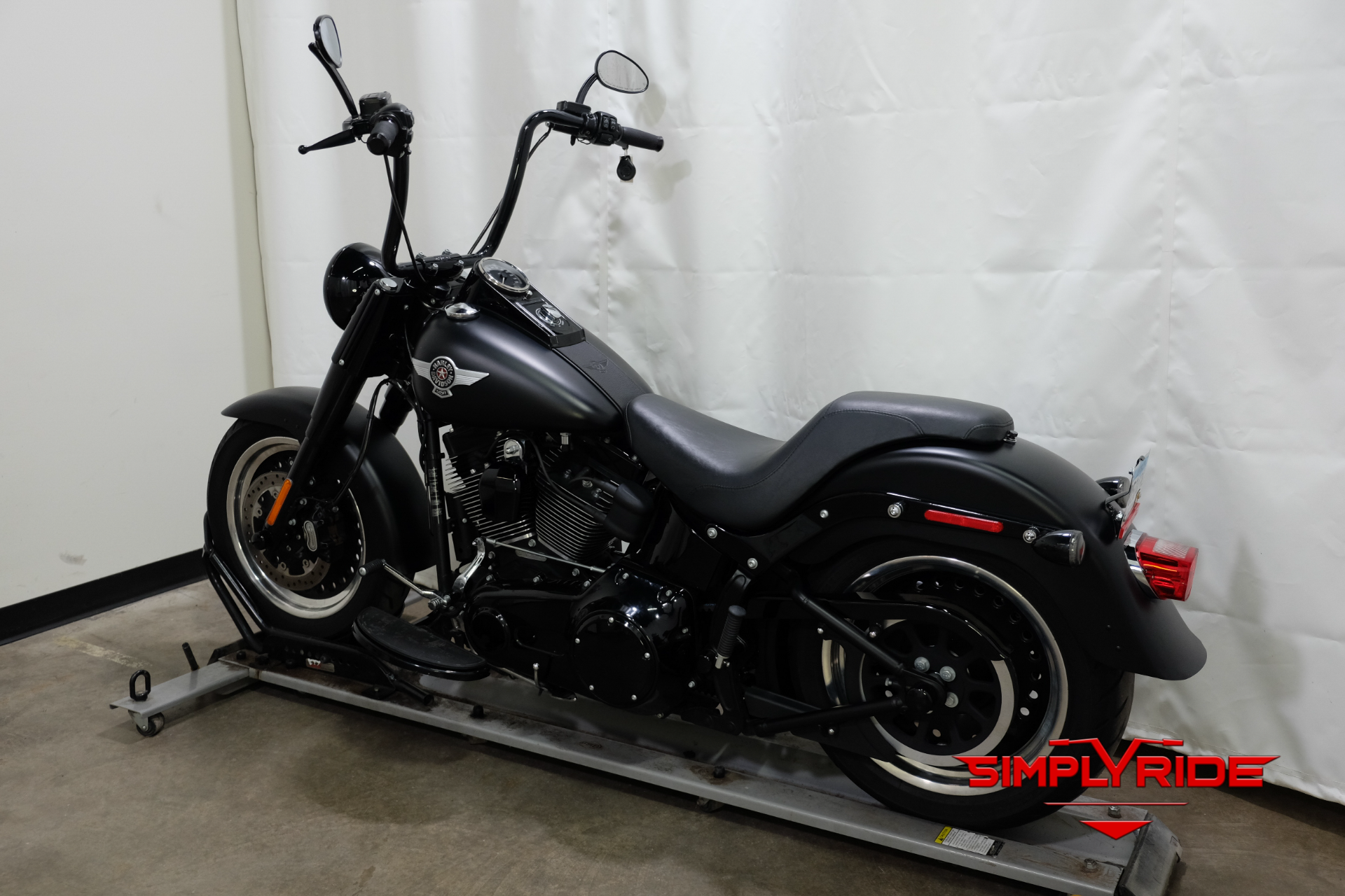 2016 Harley-Davidson Fat Boy® S in Eden Prairie, Minnesota - Photo 6