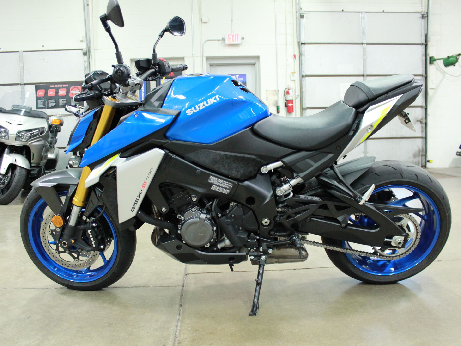 2023 Suzuki GSX-S1000 in Eden Prairie, Minnesota - Photo 5