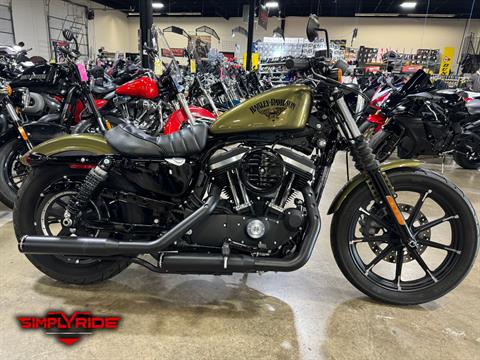 2016 Harley-Davidson Iron 883 in Eden Prairie, Minnesota