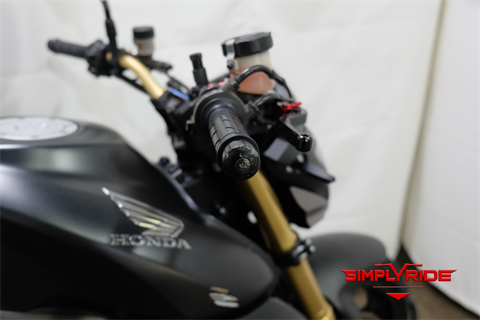 2012 Honda CB1000R in Eden Prairie, Minnesota - Photo 16