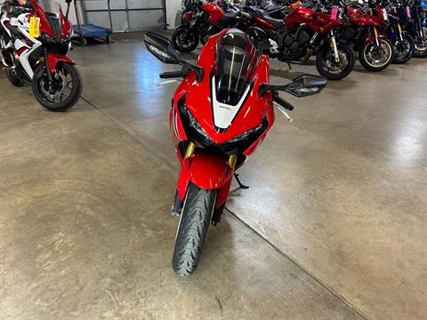 2018 Honda CBR1000RR in Eden Prairie, Minnesota - Photo 7