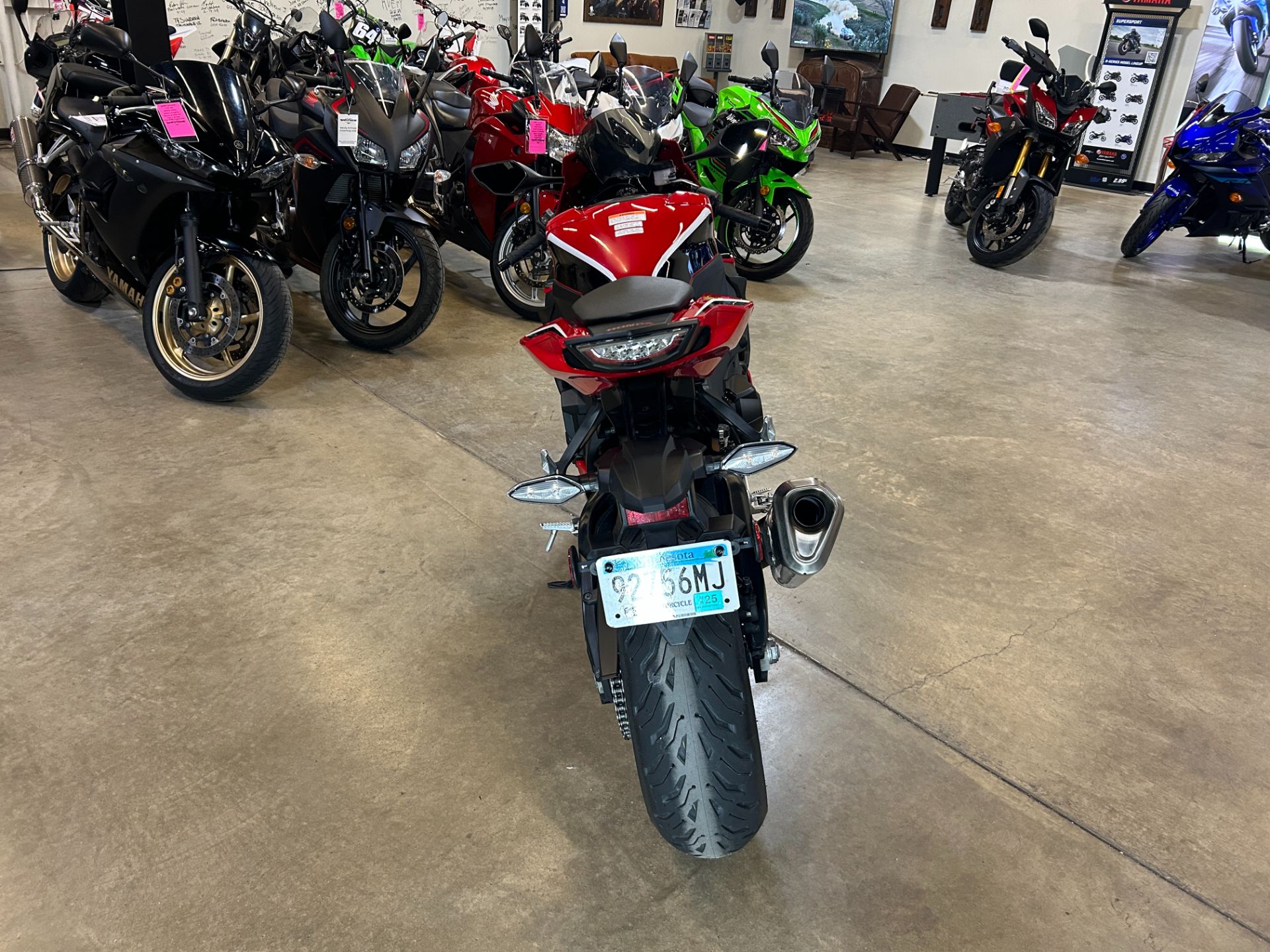 2018 Honda CBR1000RR in Eden Prairie, Minnesota - Photo 8