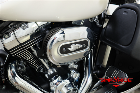 2014 Harley-Davidson Street Glide® Special in Eden Prairie, Minnesota - Photo 21